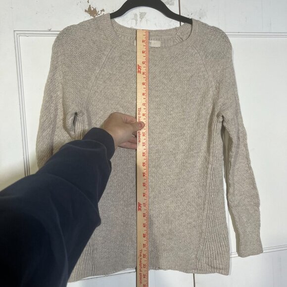 LOFT Crewneck Sweater Cream Long Sleeve Knit Camel Hair Size Small Ribbed Cozy - Picture 4 of 9